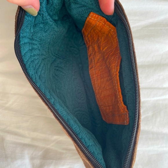 Lisa Lill Studio Handbag - Picture 3 of 3